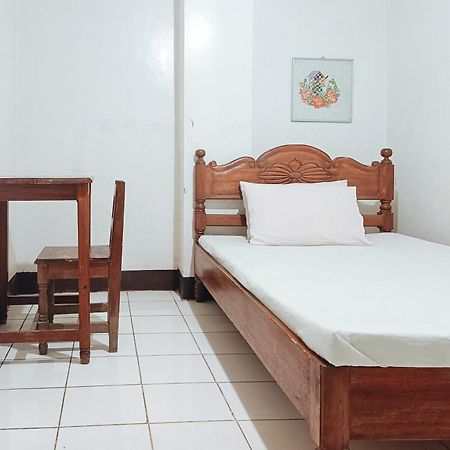 Reddoorz @ Grand Valley Hotel Junction Luna Cagayan Tagaytay City Exterior photo